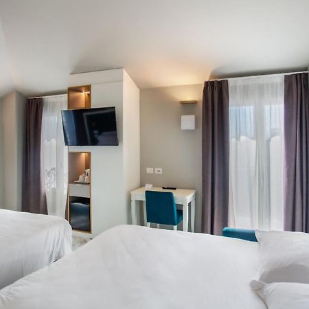 Hotel Villa Elena فاراتسي المظهر الخارجي الصورة