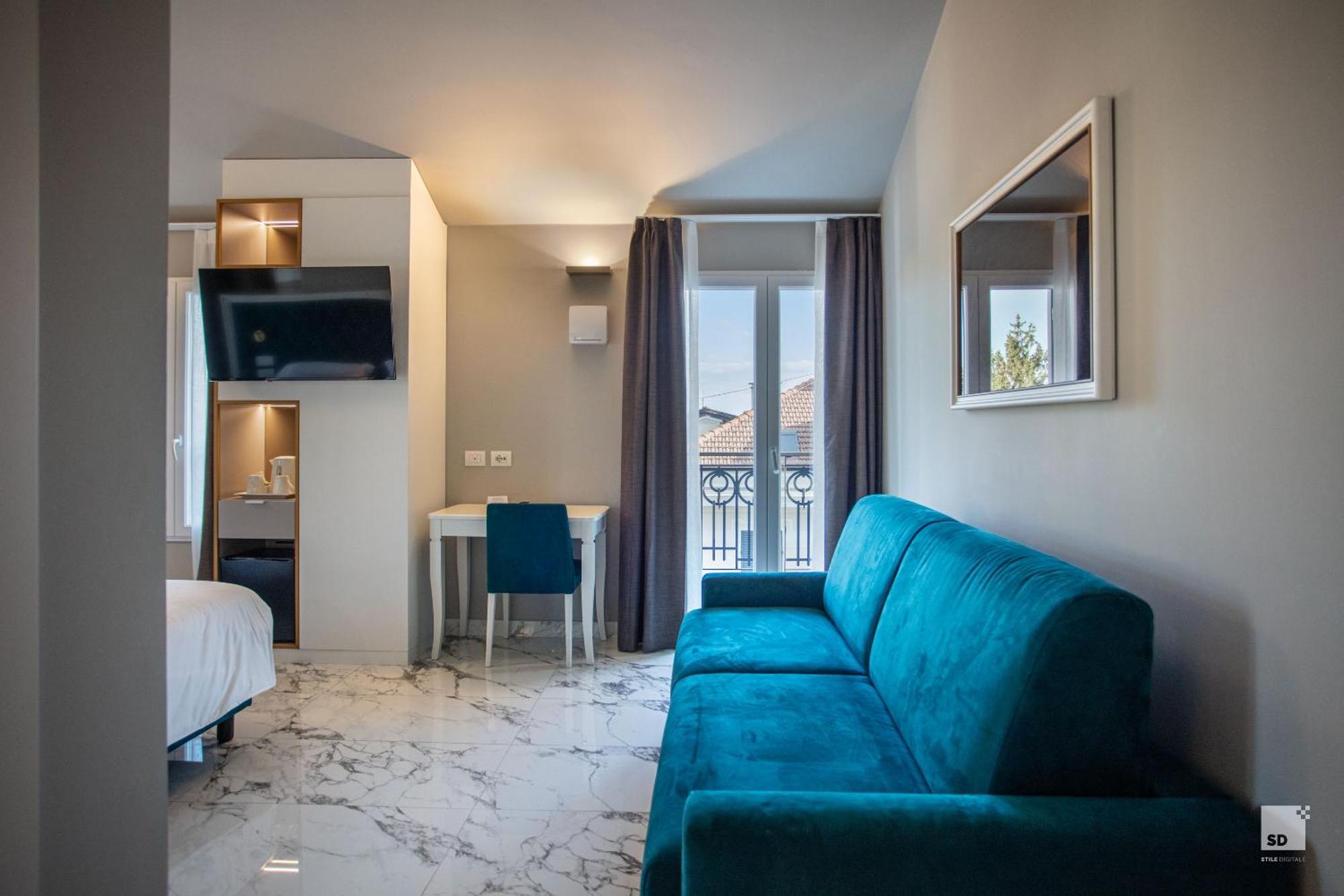 Hotel Villa Elena فاراتسي المظهر الخارجي الصورة